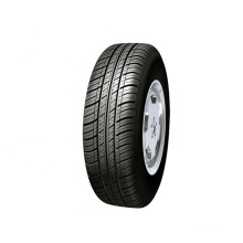 Pneu de voiture SUV 265/70R15